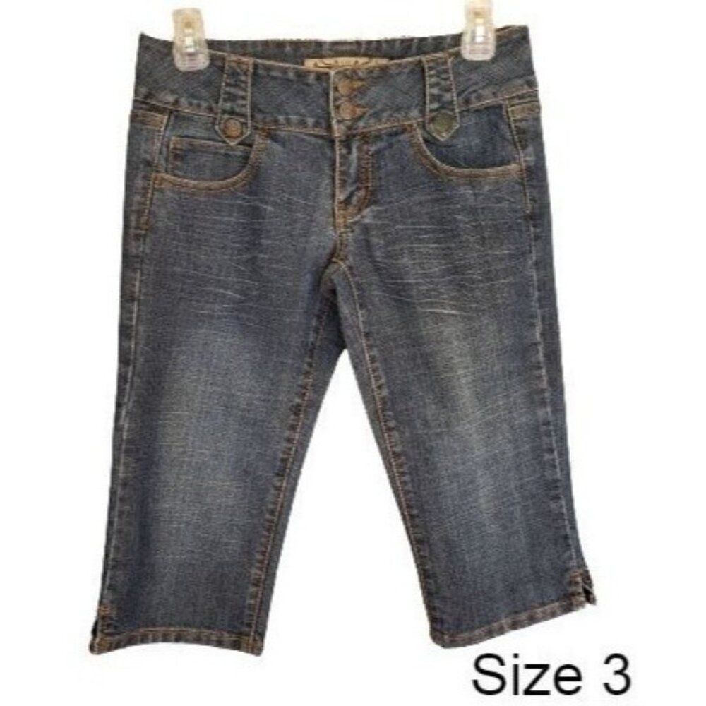 Vintage Y2K Hint Jeans Junior Capri Sz 3 Low Rise Denim Button Accents Pockets